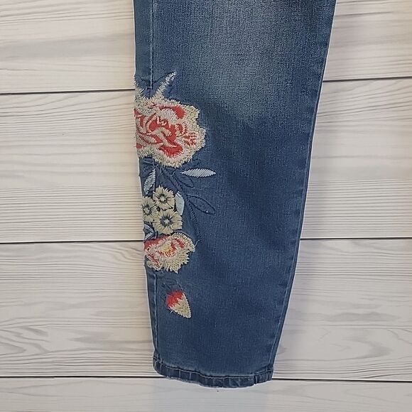 Royalty blue denim straight leg jeans floral embroidery Women's Size 12 - Picture 3 of 14